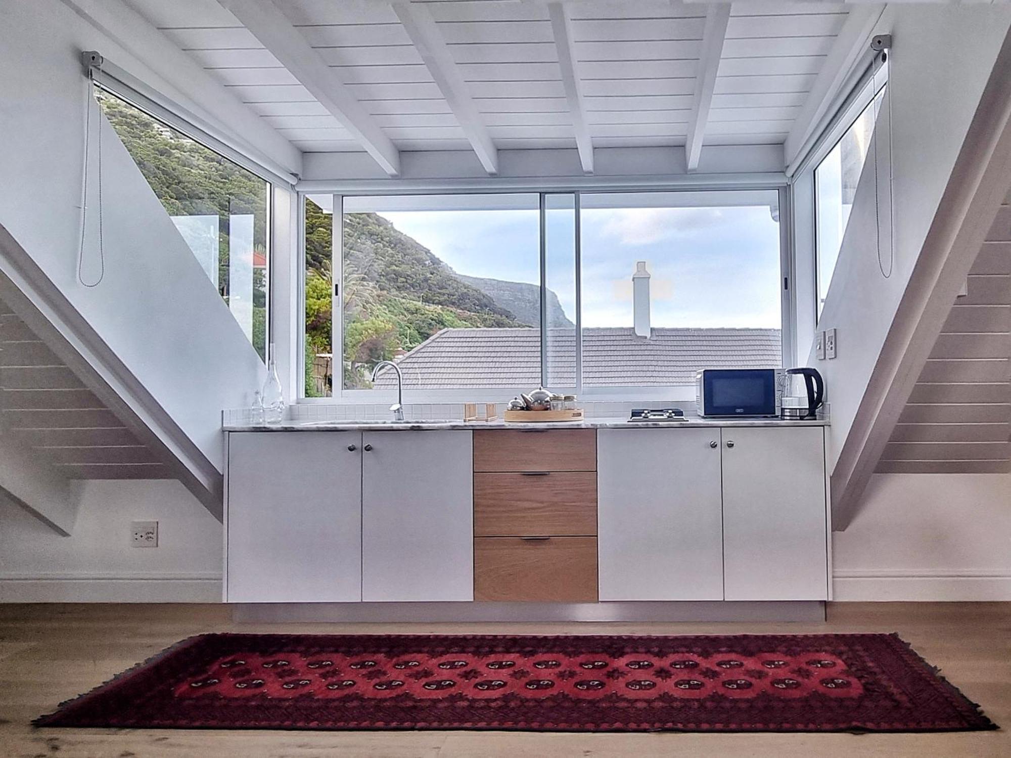 The Dragon Tree Guesthouse Kalk Bay Exterior photo