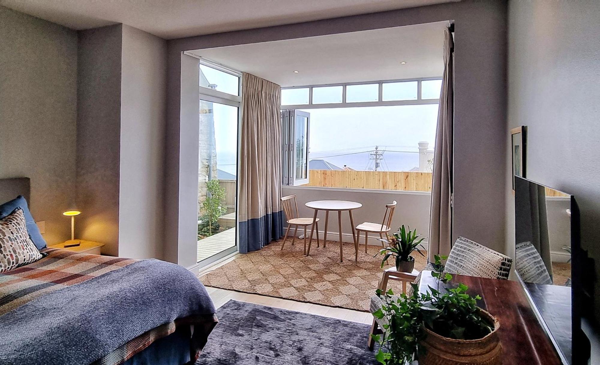 The Dragon Tree Guesthouse Kalk Bay Exterior photo
